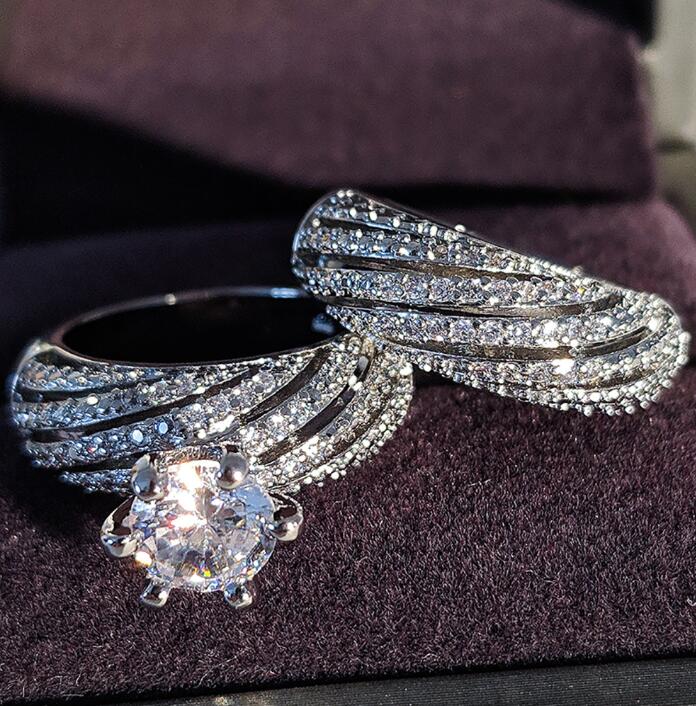 Choucong Brand Wedding Rings Luxury Jewelry 925 Sterling Silver Round Cut White Topaz Pave Zircon CZ Diamond Gemstones Party Women Bridal Couple Ring 