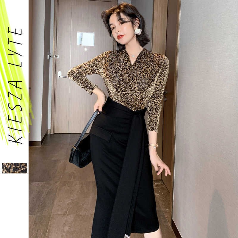Women Two Pieces Sets Sexy V Neck Leopard Blouse + High Waist Fringe Wrap Skirt Office Laday Wear Spring 210608, Top and skirt
Women Two Pieces Sets Sexy V Neck Leopard Blouse + High Waist Fringe Wrap Skirt Office Laday Wear Spring 210608, Top and skirt