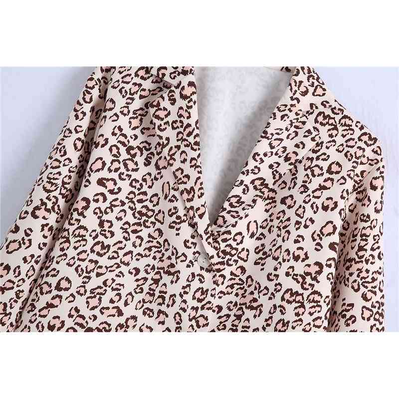 Streetwear Women Leopard Print Shirts Fashion Ladies Khaki Notched Collar Tops Causal Female Chic Button Blouses 210430