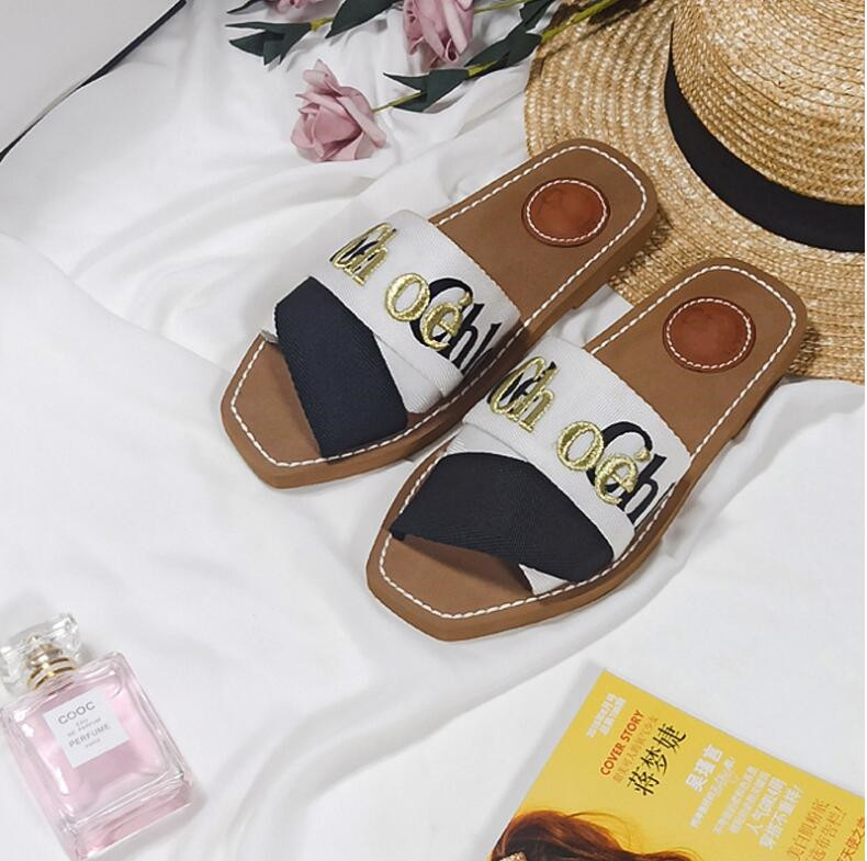 2021 Newest Branded Women Woody Mules Fflat Slipper Deisgner Lady Lettering Fabric Outdoor Leather Sole Slide Sandal Large Size Euro35-eur42, Black
2021 Newest Branded Women Woody Mules Fflat Slipper Deisgner Lady Lettering Fabric Outdoor Leather Sole Slide Sandal Large Size Euro35-eur42, Black