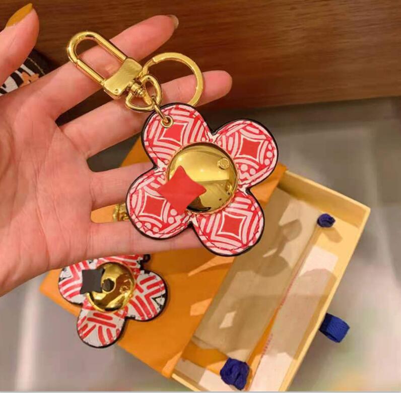 Designer Crafty Vivienne Head Keychain Water Ripple Sunflower Keychains PU Leather Car Key Chain Rings Buckle Hanging Decoration for Bag wit, Silver
Designer Crafty Vivienne Head Keychain Water Ripple Sunflower Keychains PU Leather Car Key Chain Rings Buckle Hanging Decoration for Bag wit, Silver