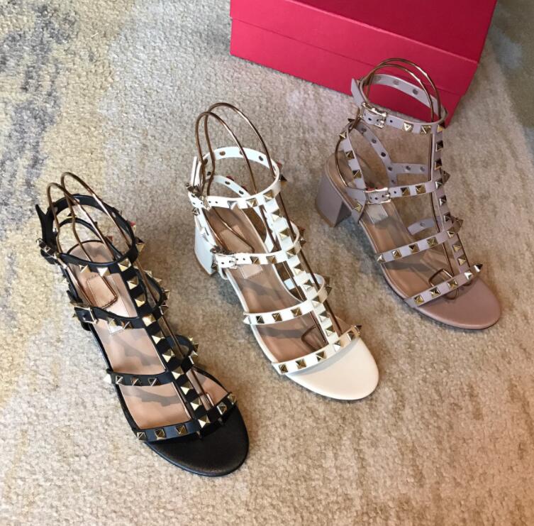 V brand designer Women Sandals 6cm Thick High Heels Rivets Shoes Summer Sexy Peep Toe Woman Wedding Shoe EU35-43 Dust Bag, Black
V brand designer Women Sandals 6cm Thick High Heels Rivets Shoes Summer Sexy Peep Toe Woman Wedding Shoe EU35-43 Dust Bag, Black