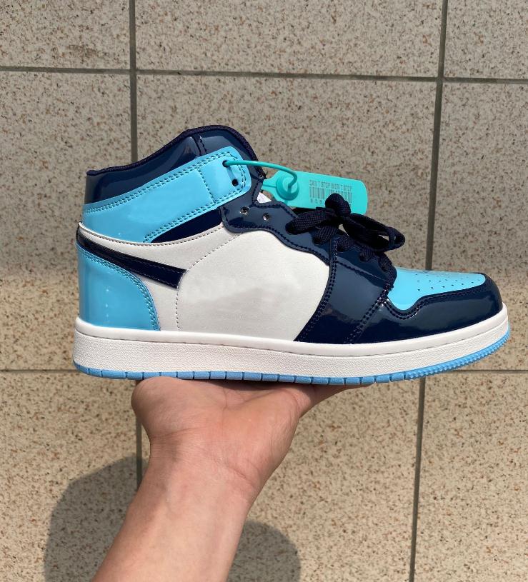 2021 men women shoes Red Thunder Sail Black Cat White Oreo Tour Yellow 1s University Blue Hyper Royal Twissketballt Chicago Pine Green mens sneakers, 12
2021 men women shoes Red Thunder Sail Black Cat White Oreo Tour Yellow 1s University Blue Hyper Royal Twissketballt Chicago Pine Green mens sneakers, 12