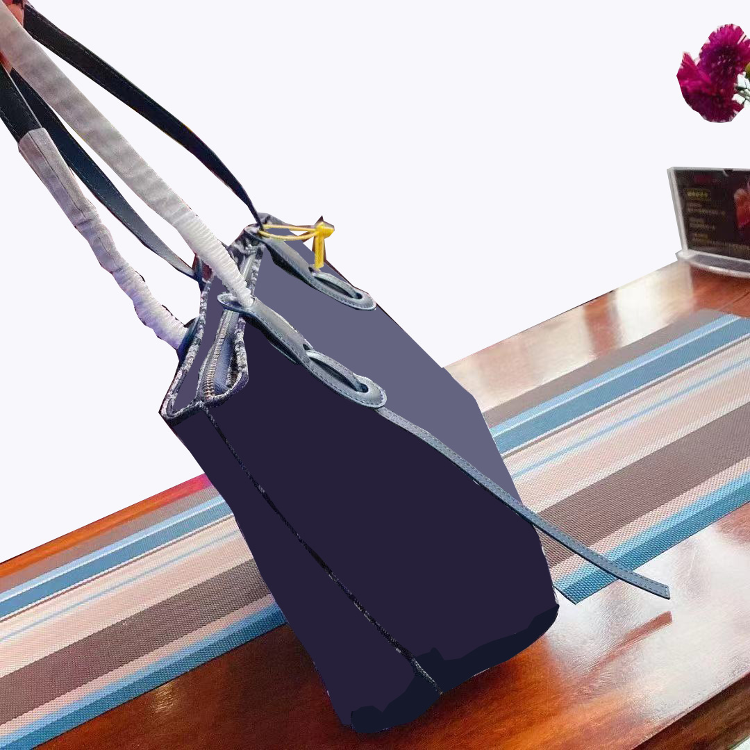 High quality fashion newbag bag spring and summer large capacity female handbag two-piece printing letter
High quality fashion newbag bag spring and summer large capacity female handbag two-piece printing letter