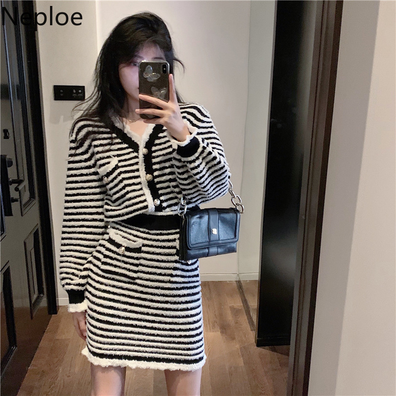 Neploe Two Piece Outfits for Women Knit Sweater Skirt Korean Striped Fashion Suit Fall Clothes Female Roupas 2 Piece Set 210422