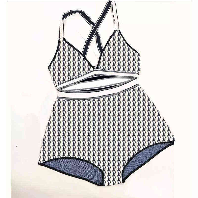 Women' swimsuit designer swimsuit high quality beach suit 2022 new summer swimming wear sexy women' soft and comfortable luxury hot
Women' swimsuit designer swimsuit high quality beach suit 2022 new summer swimming wear sexy women' soft and comfortable luxury hot