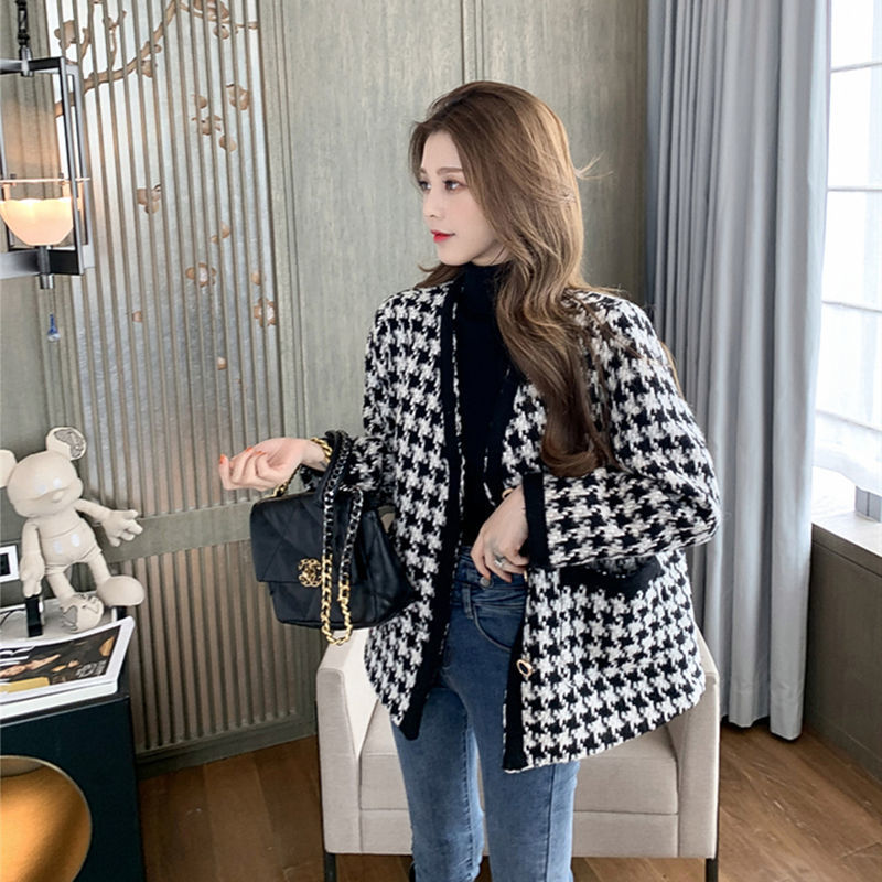 Black White Houndstooth Jackets Women's Autumn Winter V Neck woolen Jacket Vintage Girls Chic Short Loose Thick Plaid Coats 210522