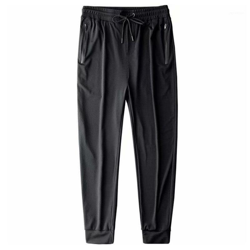Men's Pants 2021 Selling Ice Silk Summer Air-conditioning Thin Casual Sports Loose Joggers Breathable Harem, Flat feet
Men's Pants 2021 Selling Ice Silk Summer Air-conditioning Thin Casual Sports Loose Joggers Breathable Harem, Flat feet