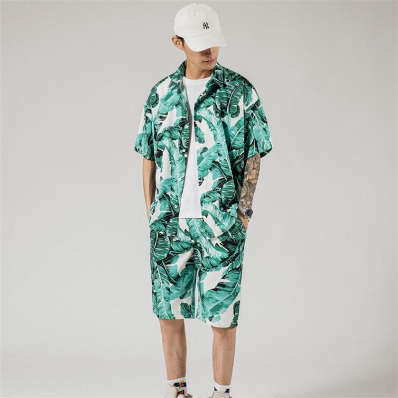 Hawaiian Style Fashion Large Banana Leaf Print Short Sleeve Men's Comfortable Ice Silk Loose Beach Casual Shorts 2-piece Set Tracksuits