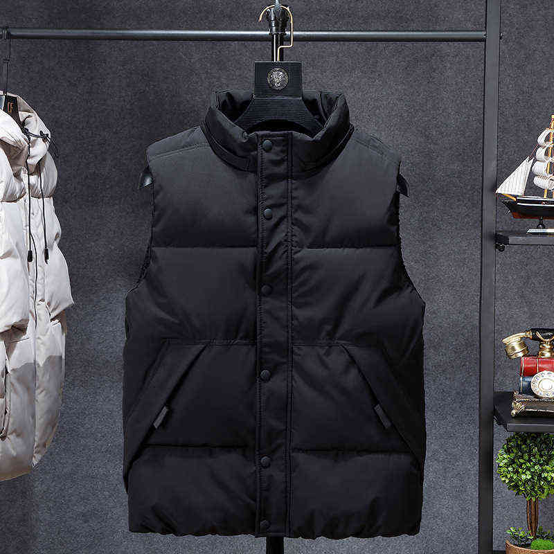 Mens Winter Vests Men's Sleeveless Jacket Thick Camouflage Vest Casual Hooded Waistcoat Male Warm Vests Outwear Plus Size 7XL 211119