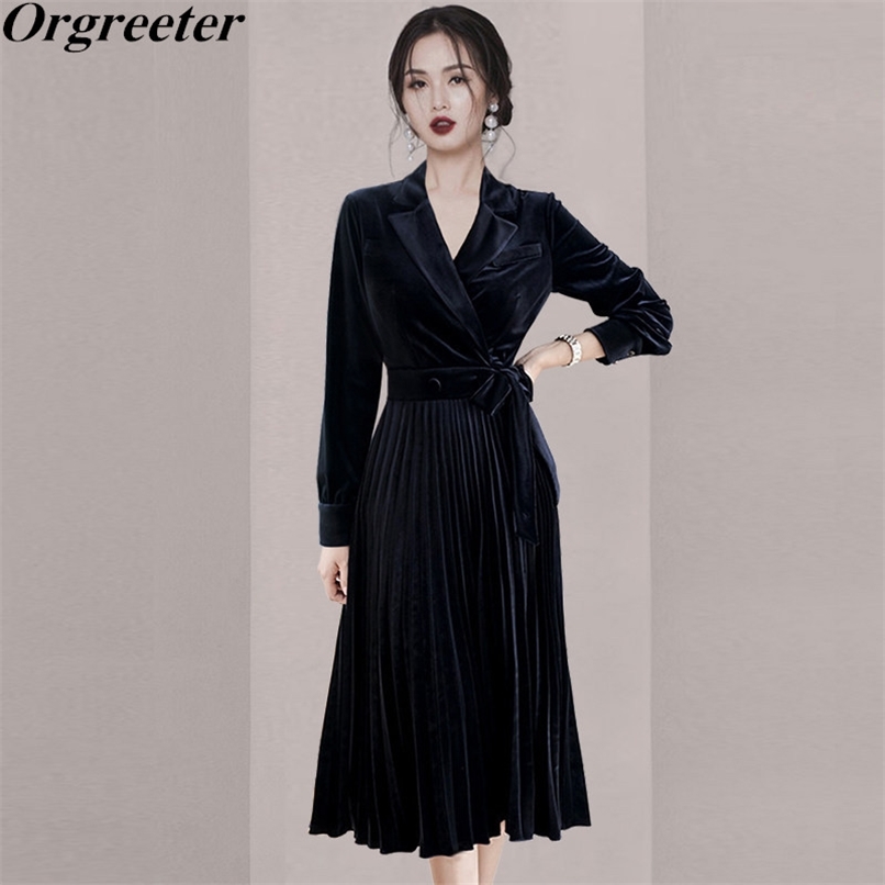 Gold Velvet Dress Female Notched collar Suit Outwear High-end Ladies Temperament Slim Lace-up Wrap Pleated es 210602, Black
Gold Velvet Dress Female Notched collar Suit Outwear High-end Ladies Temperament Slim Lace-up Wrap Pleated es 210602, Black