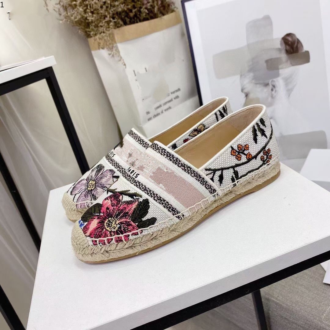 platform vintage sandalluxury Espadrilles Plate-forme designer womenluxe sandale fishermansize 35-40 letters mjk002 
platform vintage sandalluxury Espadrilles Plate-forme designer womenluxe sandale fishermansize 35-40 letters mjk002