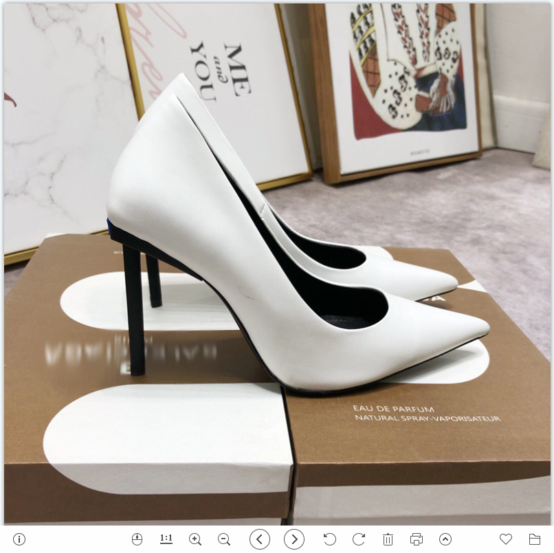 2021 Good Quality Fashion Women Luxurys Designers Shoes Designer Sandals Womens Luxury High Heels Sandal Dress Shoess With Box Size 35-41 -G516, White
2021 Good Quality Fashion Women Luxurys Designers Shoes Designer Sandals Womens Luxury High Heels Sandal Dress Shoess With Box Size 35-41 -G516, White