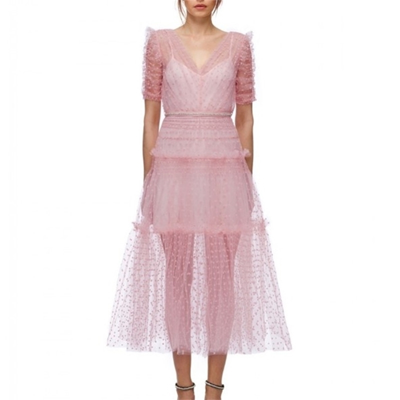 High Quality Summer Women Luxury Seaside Holiday Lace Mesh Yarn Wave Point Self Portrait Sexy Dress V-neck Clothes 210603, Picture color
High Quality Summer Women Luxury Seaside Holiday Lace Mesh Yarn Wave Point Self Portrait Sexy Dress V-neck Clothes 210603, Picture color