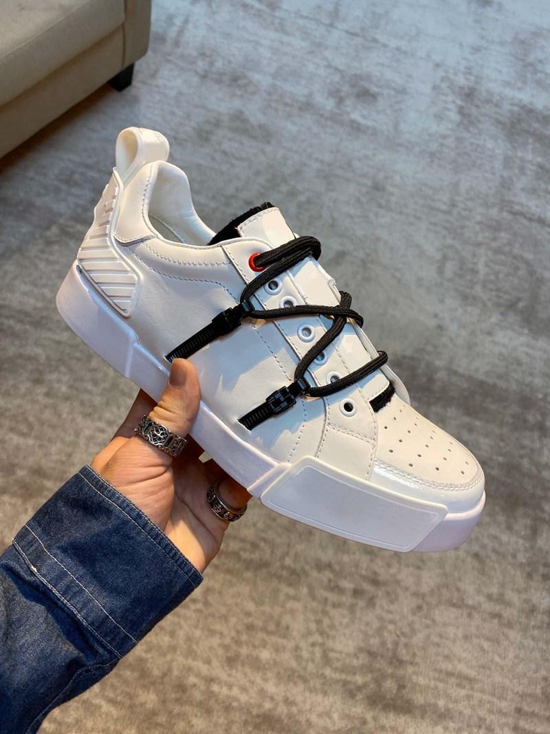 2021 beautiful high-quality fashion couple luxury casual shoes, high-end atmosphere, imported leather sports shoes design
2021 beautiful high-quality fashion couple luxury casual shoes, high-end atmosphere, imported leather sports shoes design