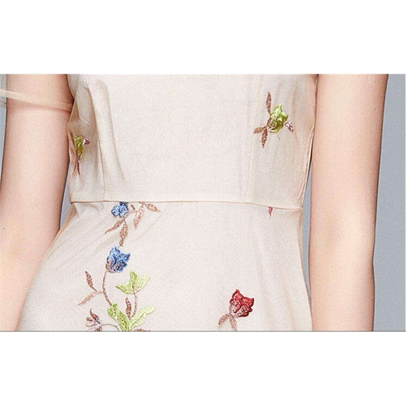 Summer Embroidery Party Dress Women Short sleeve Flower Embroidered Slim Waist Vintage Mesh Runway Dresses 210520