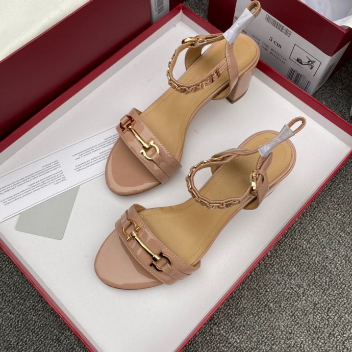 Prad Fashion Red Bottom High Heels Ladies Nude Color Pointed Sandals Banquet Stylist Shoes Party Dress Shoes Summer Studded Leather Shoes, Choose the color
Prad Fashion Red Bottom High Heels Ladies Nude Color Pointed Sandals Banquet Stylist Shoes Party Dress Shoes Summer Studded Leather Shoes, Choose the color