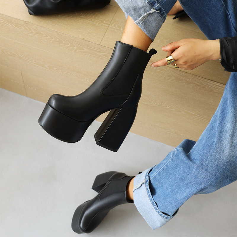 Punk Style Autumn Winter Boots Elastic Microfiber Shoes Woman Ankle Boots High Heels Black Leather Boot Platform Shoes For Women 211012