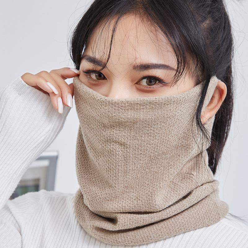 Scarves Bandana Hanging Ear Collar For Men And Women In Autumn/winter Cervical False Wool Thread Thickened Warm Scarf Pullover
Scarves Bandana Hanging Ear Collar For Men And Women In Autumn/winter Cervical False Wool Thread Thickened Warm Scarf Pullover