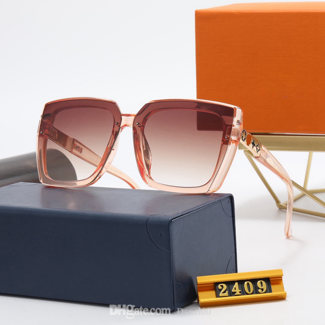 Classic Square design Sunglasses For Men Woemn vintage 2021 luxury fashion oversized stylish womens sunglass uv 2409 proof hd lens confortable Eyewear, White;black
Classic Square design Sunglasses For Men Woemn vintage 2021 luxury fashion oversized stylish womens sunglass uv 2409 proof hd lens confortable Eyewear, White;black