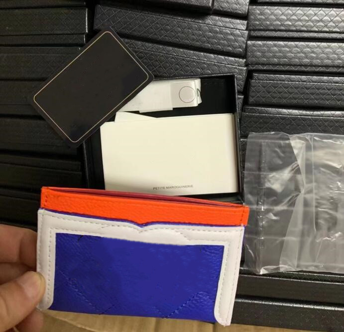 Top quality Designer wallet Women card holder Splicing design Small real leather bags 2-color coin purse with Black gift box, Blue
Top quality Designer wallet Women card holder Splicing design Small real leather bags 2-color coin purse with Black gift box, Blue