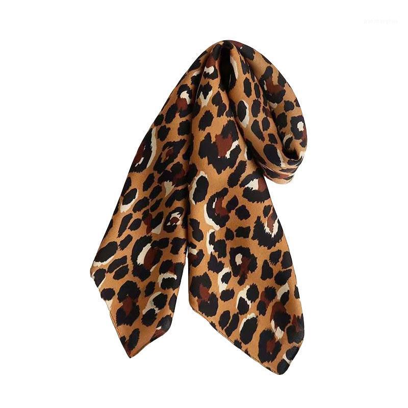 Fashion Leopard Print Silk Scarf Women's Neck Handkerchief 70 * 70cm Shawl Scarves, Blue;gray
Fashion Leopard Print Silk Scarf Women's Neck Handkerchief 70 * 70cm Shawl Scarves, Blue;gray
