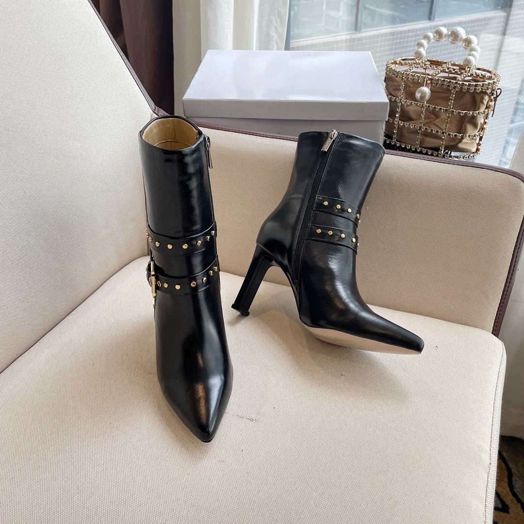 Ankle boots women's Genuine leather zipper Double buckle fashion boots brand stiletto heel party boots, As pic 1
Ankle boots women's Genuine leather zipper Double buckle fashion boots brand stiletto heel party boots, As pic 1