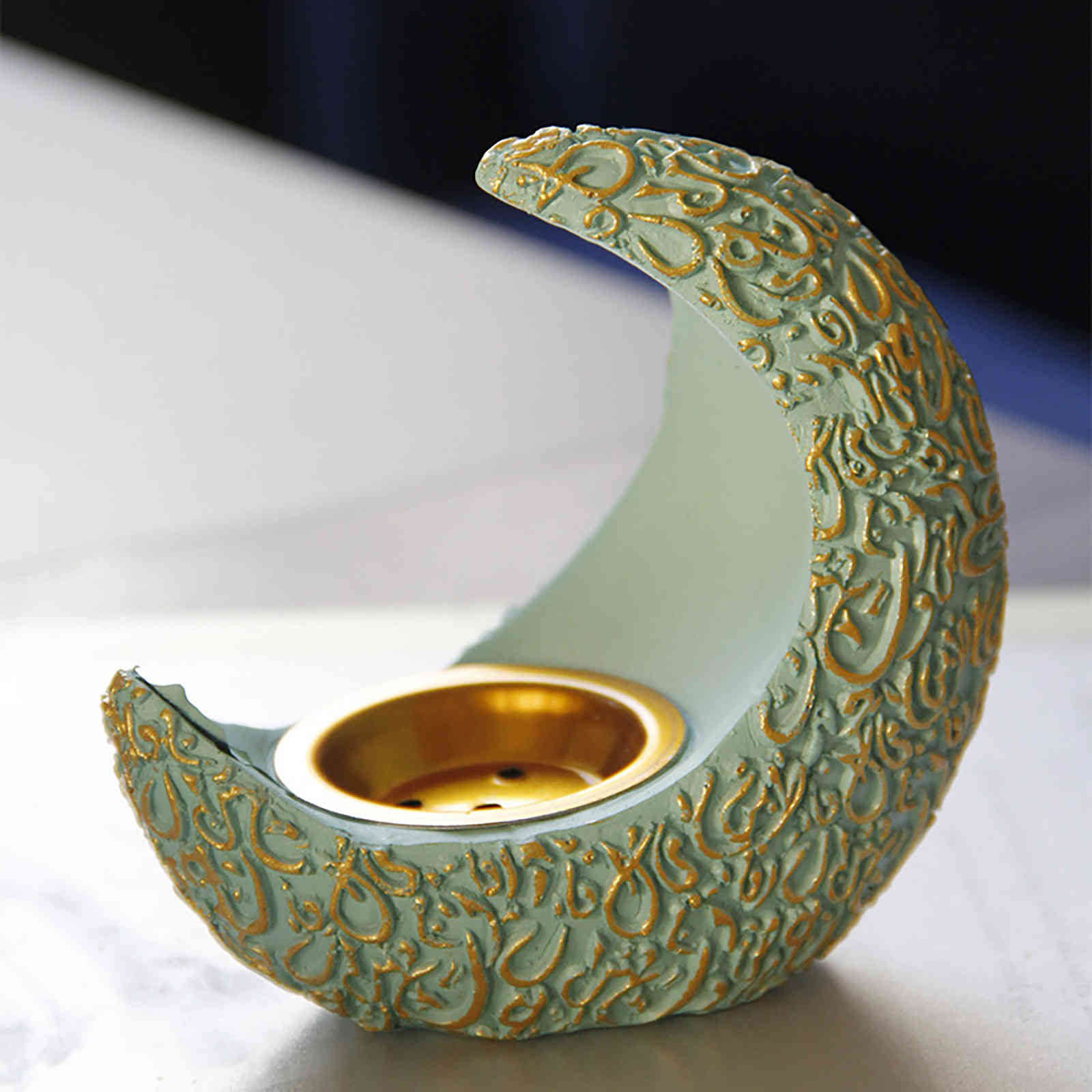 Moon ramadan crescent censer resin old and elegant decoration of home desktop decoration aromatherapy oven interior fragrance