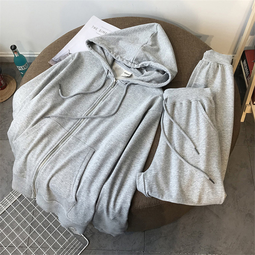 2020 spring and autumn korean new zipper hooded sweater women's two-piece loose net red sports leisure suit fashion, Gray
2020 spring and autumn korean new zipper hooded sweater women's two-piece loose net red sports leisure suit fashion, Gray