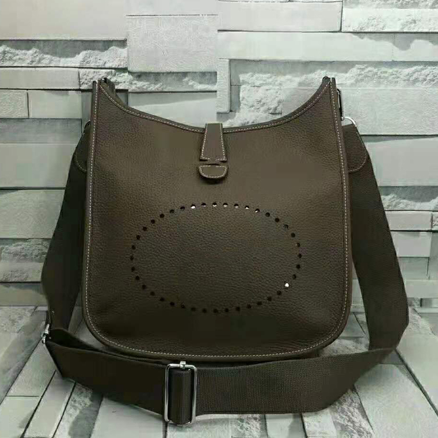 Ladies Handbag underarm Bags Totes designer bag classic clutch multi-color multi-function purse makeup 04, Original bag
Ladies Handbag underarm Bags Totes designer bag classic clutch multi-color multi-function purse makeup 04, Original bag