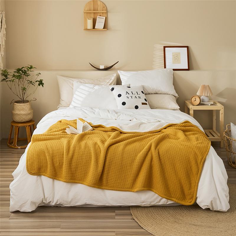 Lamb Cashmere Plus Knitted Blanket, Soft Texture, Delicate Touch, Daily Portable Small , Thickened And Warmer Blankets