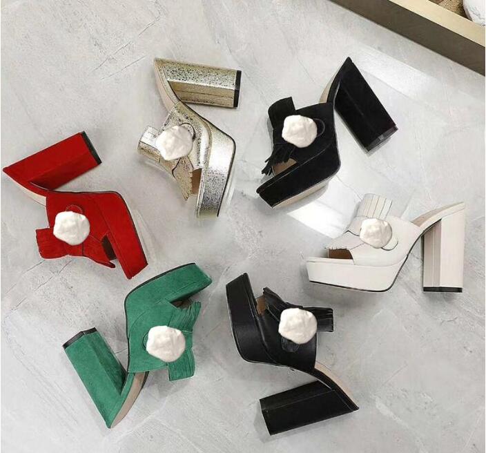 Designer Summer high heeled slippers fashion tassel women Lazy Suede flops 100% leather lady luxury Sandals Metal Coarser heel Half slipper mules 35-40 with box, Black
Designer Summer high heeled slippers fashion tassel women Lazy Suede flops 100% leather lady luxury Sandals Metal Coarser heel Half slipper mules 35-40 with box, Black