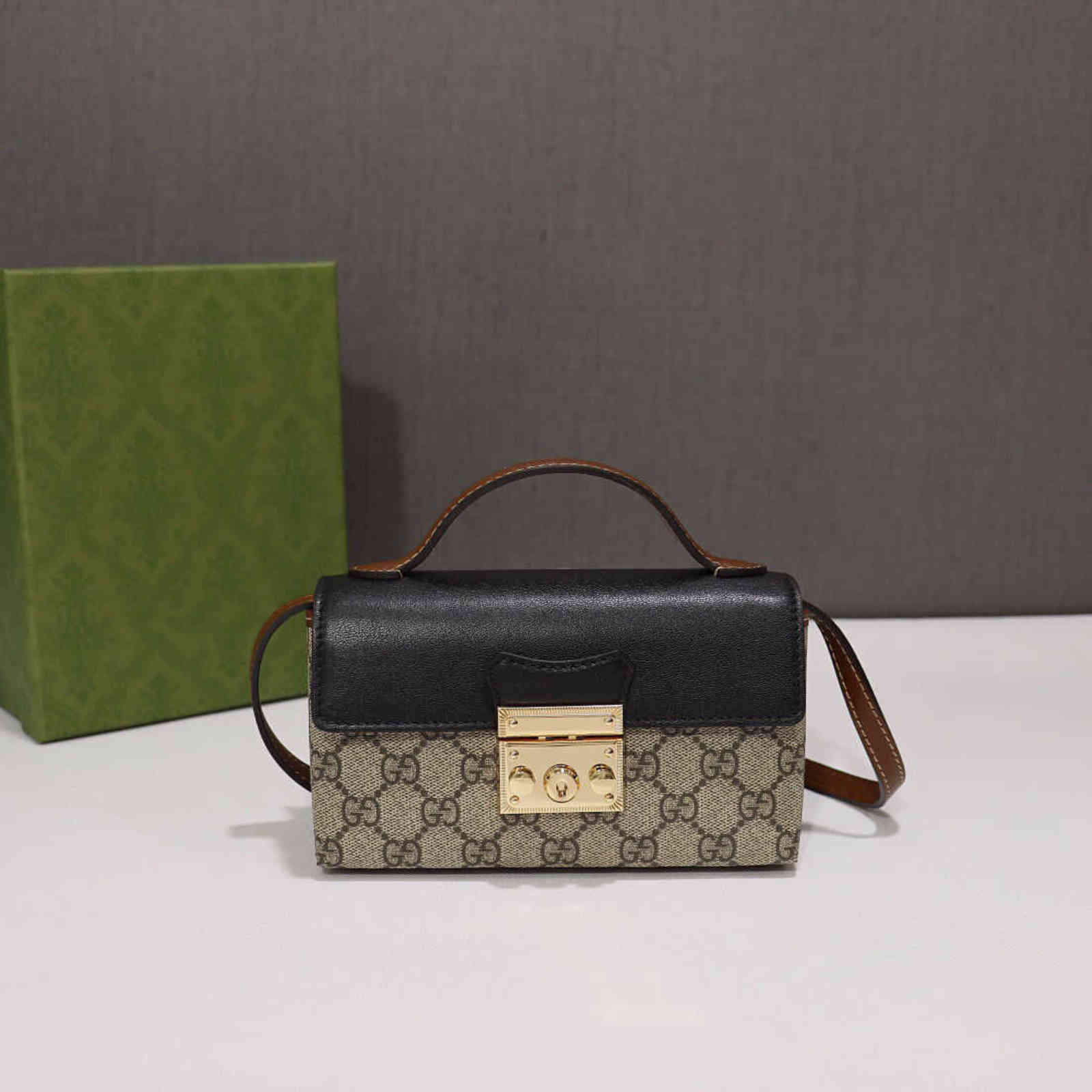 Luxury BagsPrinting New Fashion Leather Fashionable One Shoulder Messenger Bag Storage Bags xwl, Pay for dhl
Luxury BagsPrinting New Fashion Leather Fashionable One Shoulder Messenger Bag Storage Bags xwl, Pay for dhl