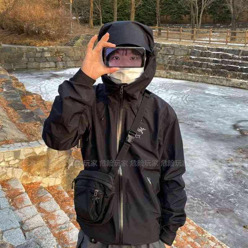 Outdoor Sports Brand Arc 2022 new Teryx High Edition jacket Bird Beta Lt Outdoor Hard Shell Submachine Gtx Waterproof Jacket, Black
Outdoor Sports Brand Arc 2022 new Teryx High Edition jacket Bird Beta Lt Outdoor Hard Shell Submachine Gtx Waterproof Jacket, Black