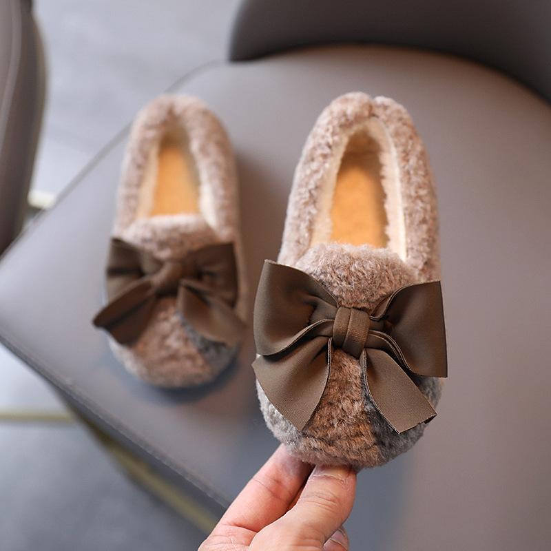 Athletic & Outdoor Girls Cotton-padded Shoes Princess Warm Thick Fur Fluffy With Bow-knot Children Casual Kids Flats Slip-on Winter, Black
Athletic & Outdoor Girls Cotton-padded Shoes Princess Warm Thick Fur Fluffy With Bow-knot Children Casual Kids Flats Slip-on Winter, Black