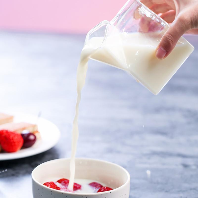 10.5x7x7cm Square Glass Milk Carton Cup Container Cream Bottle Mini Cartoon Drawing Water Wine Glasses
10.5x7x7cm Square Glass Milk Carton Cup Container Cream Bottle Mini Cartoon Drawing Water Wine Glasses