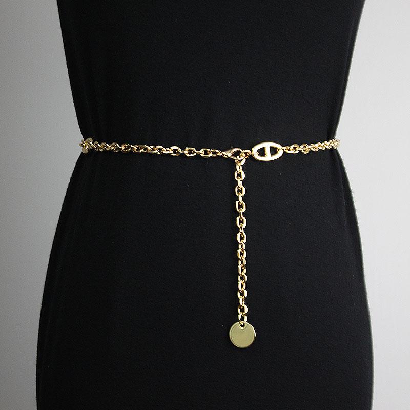 Belts Waist Chain Pig Nose Buckle Accessories Women With Skirt Fine Metal H-buckle Belt Decoration Seal Simple, Gold
Belts Waist Chain Pig Nose Buckle Accessories Women With Skirt Fine Metal H-buckle Belt Decoration Seal Simple, Gold