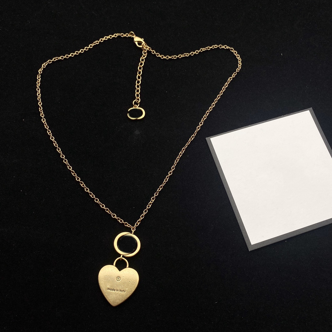 Designer Necklace for Women Letter Love Luxury Earrings Products Necklaces Chain Top Quality Earring Fashion Jewelry Supply linkB
Designer Necklace for Women Letter Love Luxury Earrings Products Necklaces Chain Top Quality Earring Fashion Jewelry Supply linkB