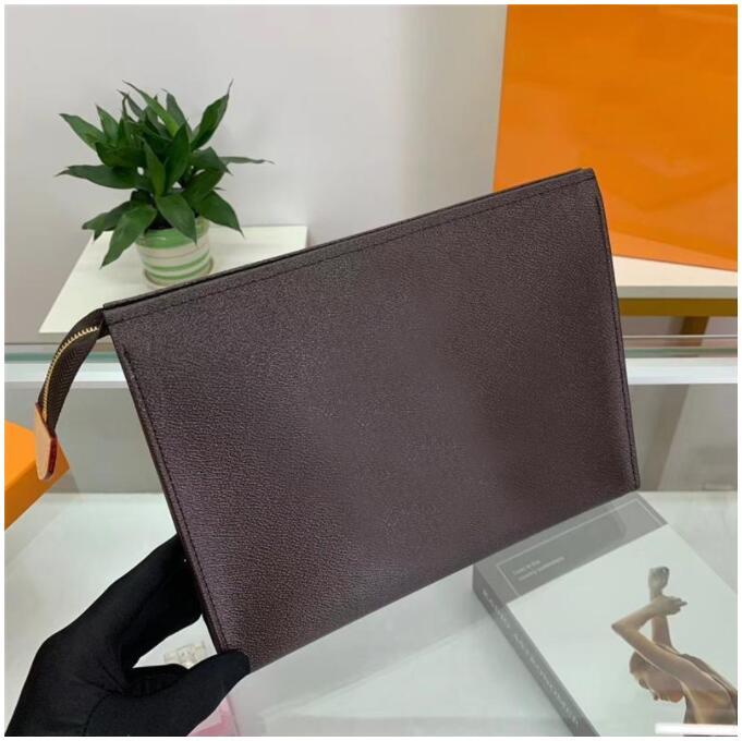 Clutch Bags High Quality Hand clutch bag Travel Toiletry Pouch 26 cm Protection Makeup Women Leather Waterproof Cosmetic Bags With Dust Baggs, Black grid
Clutch Bags High Quality Hand clutch bag Travel Toiletry Pouch 26 cm Protection Makeup Women Leather Waterproof Cosmetic Bags With Dust Baggs, Black grid