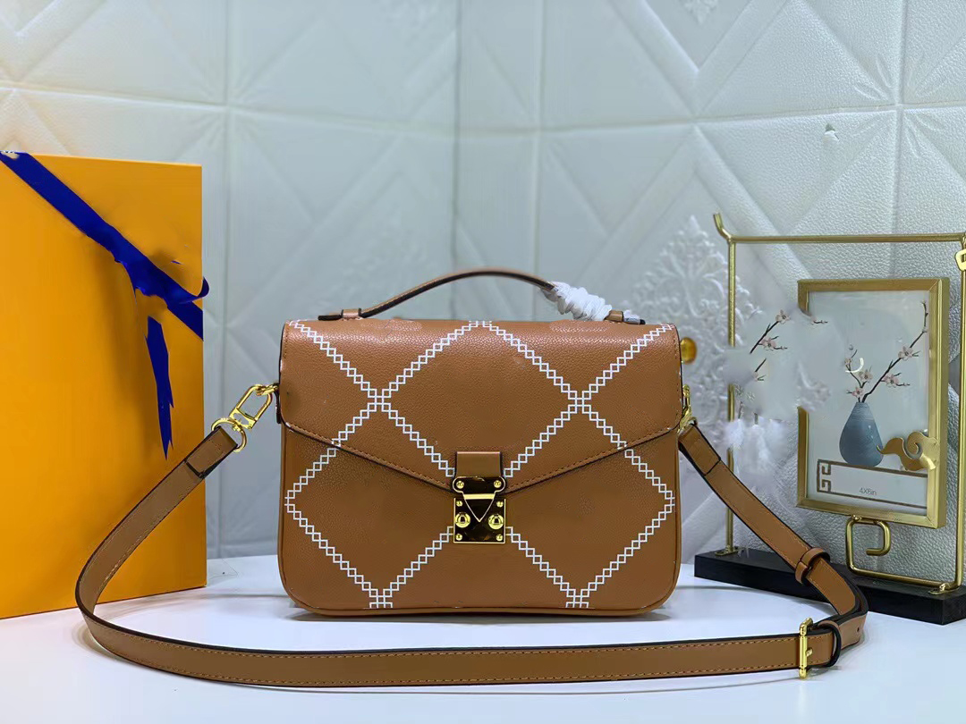 Fashion Luxury Bags Handbags Shoulder Bag Womens Cross body Designer Handbag Woman Clutch Wallet Chain High Quality genuine leather Purses
Fashion Luxury Bags Handbags Shoulder Bag Womens Cross body Designer Handbag Woman Clutch Wallet Chain High Quality genuine leather Purses
