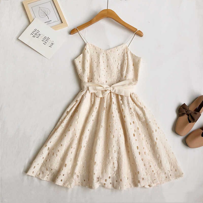 LY VAREY LIN Summer Women Sweet Suspender Dress V-neck Hollow Out Lace High Waist Short es Party A-line 210526