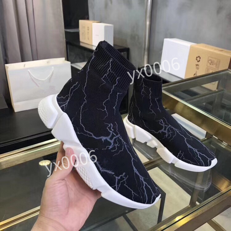 2021 designer shoes men women high top sneakers casual and comfortable leather breathable sneaker couple fz191004, Choose the color
2021 designer shoes men women high top sneakers casual and comfortable leather breathable sneaker couple fz191004, Choose the color