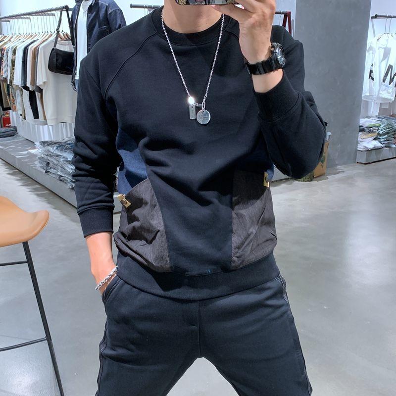Men's T-Shirts Fashion Stitching Pocket T-shirt Long-sleeved Round Neck High Street Korean Version Of The Spring And Autumn Tide Pullover, Black
Men's T-Shirts Fashion Stitching Pocket T-shirt Long-sleeved Round Neck High Street Korean Version Of The Spring And Autumn Tide Pullover, Black
