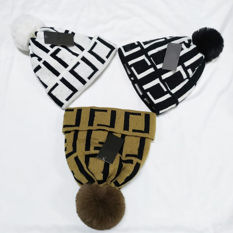 Luxury Knitted Hat Designer Beanie Cap Mens Fitted Hats Unisex For Cashmere Plaid Letters Casual Skull Caps Outdoor Fashion High Quality 3 Colors 2021
Luxury Knitted Hat Designer Beanie Cap Mens Fitted Hats Unisex For Cashmere Plaid Letters Casual Skull Caps Outdoor Fashion High Quality 3 Colors 2021