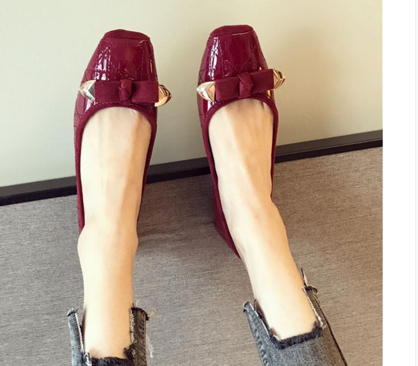 2021 Spring and Autumn shoes New style fashion flat bottom Square head Women's shoes@601, Black
2021 Spring and Autumn shoes New style fashion flat bottom Square head Women's shoes@601, Black