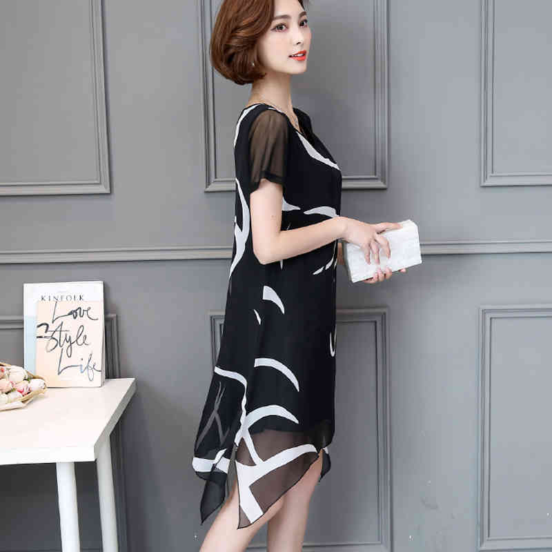 Fashion Plus Size 5XL Women Dress Casual Loose Print Stripe Chiffon Dress Black O-neck A-line Dress Women's Clothing 62B 30 210409
