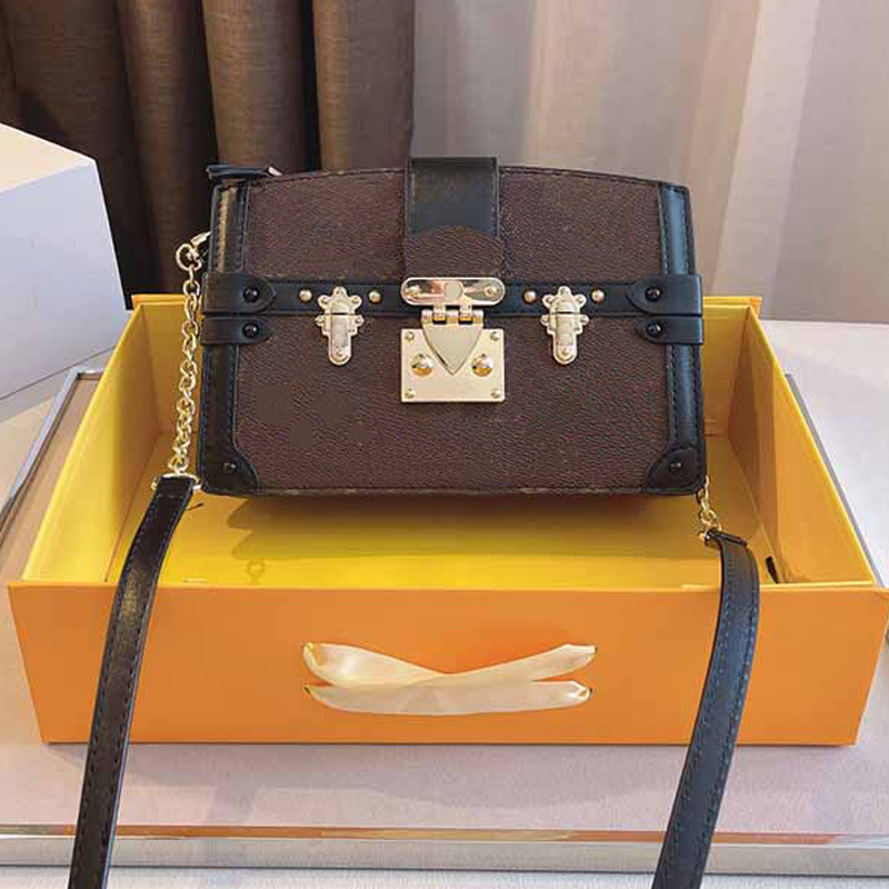 Bag Women Handbag Trunk Clutch Crossbody Genuine Leather Letter Gold Lock Hardware Removable Adjustable Shoulder Strap, For price make balance
Bag Women Handbag Trunk Clutch Crossbody Genuine Leather Letter Gold Lock Hardware Removable Adjustable Shoulder Strap, For price make balance