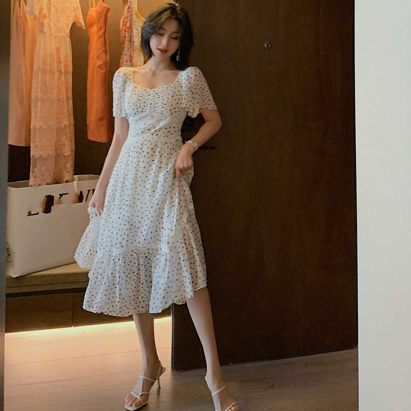 summer French wave point dress Knee-Length Office Lady Polyester Sleeveless 210603, White
summer French wave point dress Knee-Length Office Lady Polyester Sleeveless 210603, White