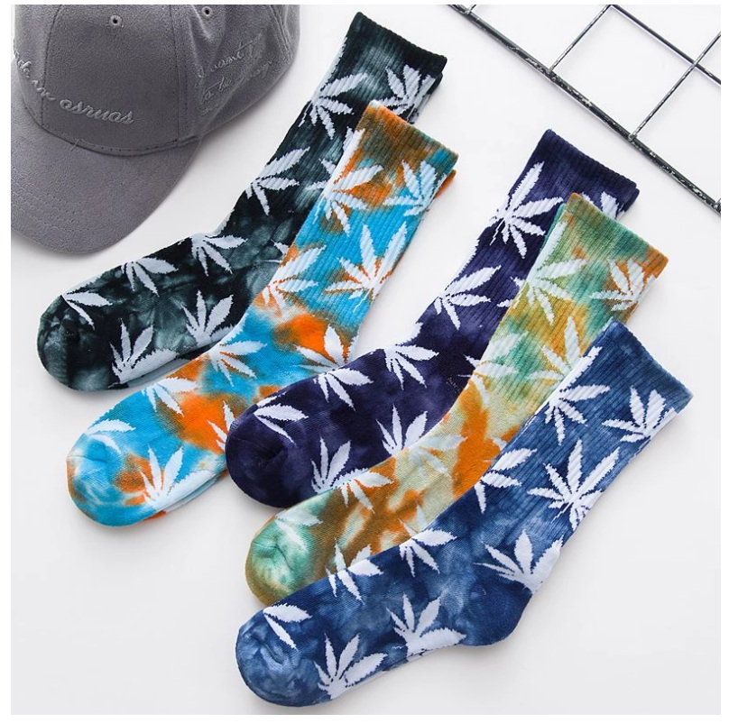 Crew Novelty Colorful Gradient Tie-dyeing Maple Leaf Men Unisex Skateboard Harajuku Cotton Socks Hiphop Ethnic Couple
Crew Novelty Colorful Gradient Tie-dyeing Maple Leaf Men Unisex Skateboard Harajuku Cotton Socks Hiphop Ethnic Couple