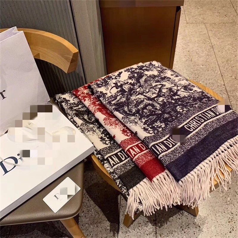 2021 winter warm designer Scarves wholesale gentleman striped wool mens scarf fashion fringed womens scarfs available Size 70cm*180cm X0903B, Blue;gray
2021 winter warm designer Scarves wholesale gentleman striped wool mens scarf fashion fringed womens scarfs available Size 70cm*180cm X0903B, Blue;gray